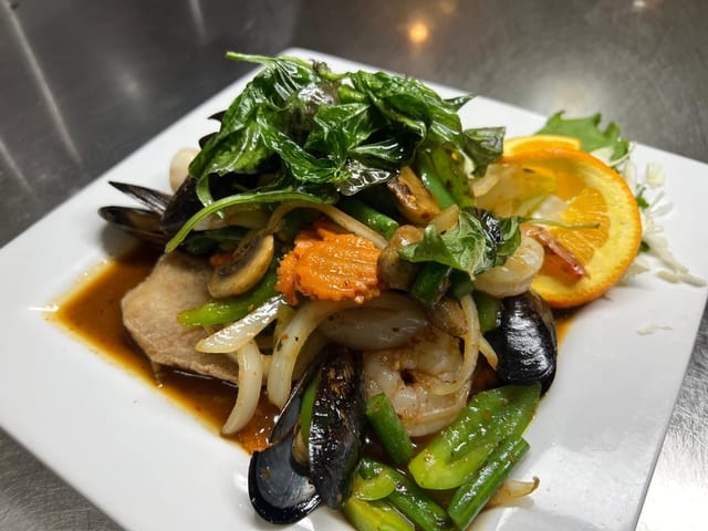 Seafood Basil.